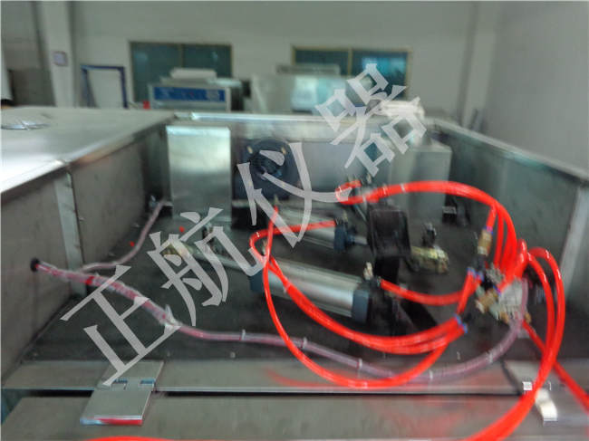 東莞正航儀器高低溫試驗(yàn)箱直視圖