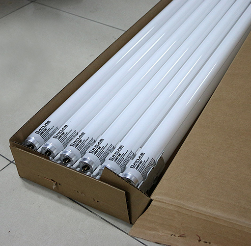 紫外線老化試驗(yàn)箱的燈管該如何選擇